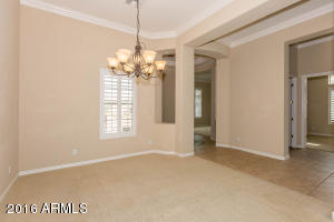 1947 W Eastman Ct