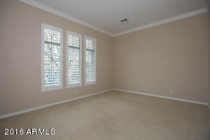 1947 W Eastman Ct
