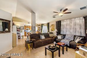 1335 E Rosemary Trl