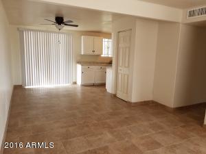 101 E Cholla St