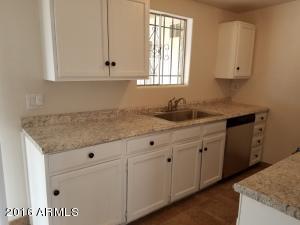 101 E Cholla St