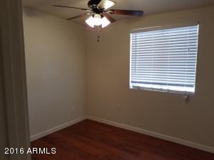 101 E Cholla St