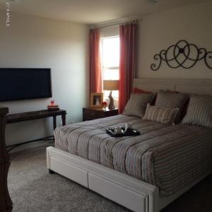 2195 N Ensenada Ln