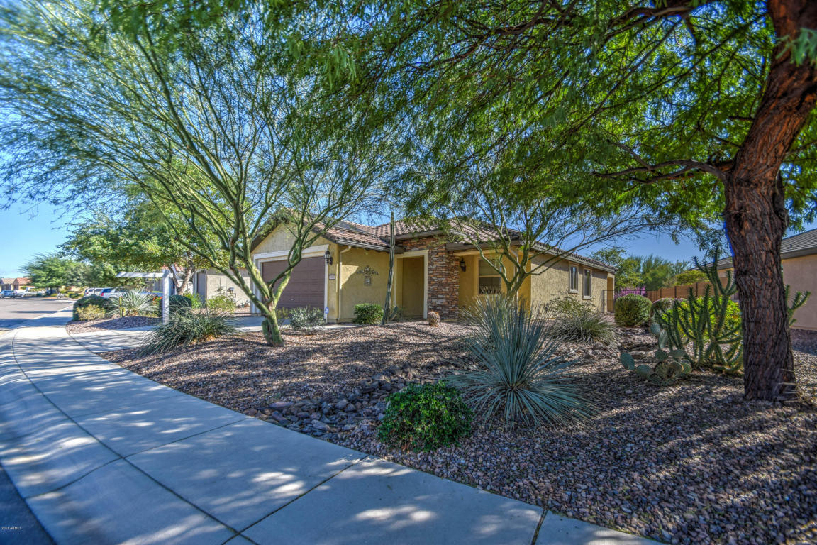 3989 N Hidden Canyon Dr