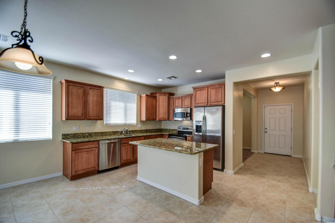 3989 N Hidden Canyon Dr
