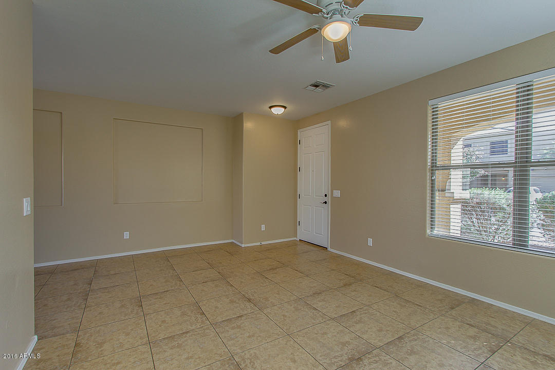 42234 W Lunar St