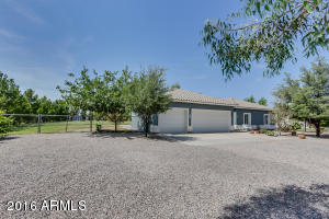 For Sale: 4703 E Horse Mesa Trl San Tan Valley, AZ 85140