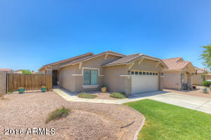 For Sale: 3611 E Austin Ln San Tan Valley, AZ 85140