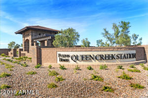 For Sale: 20748 E Raven Dr Queen Creek, AZ 85142