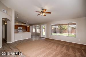 For Sale: 472 E Clairidge Dr San Tan Valley, AZ 85143