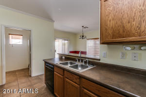 For Sale: 270 E Shawnee Rd San Tan Valley, AZ 85143