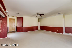 For Sale: 270 E Shawnee Rd San Tan Valley, AZ 85143