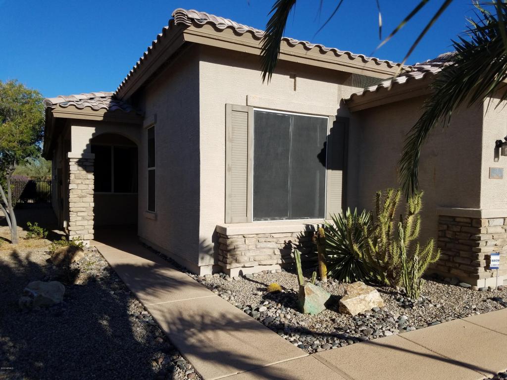 2516 E Fiesta Dr