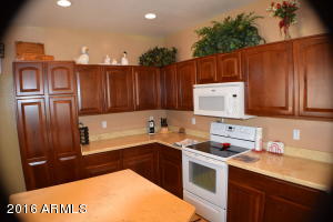 2601 E Golden Trl