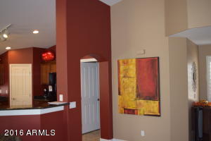 2644 E Santa Maria Dr