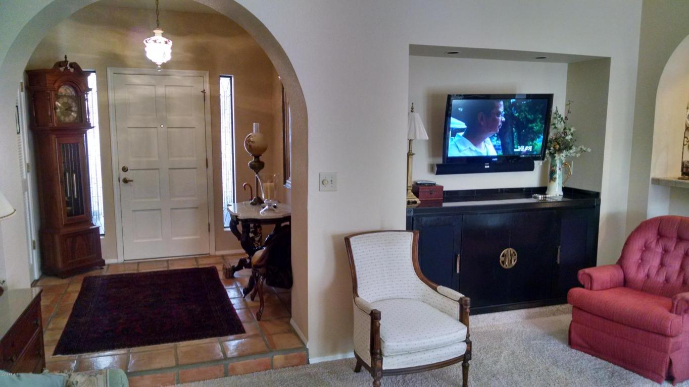 1610 N Stapley Dr #111