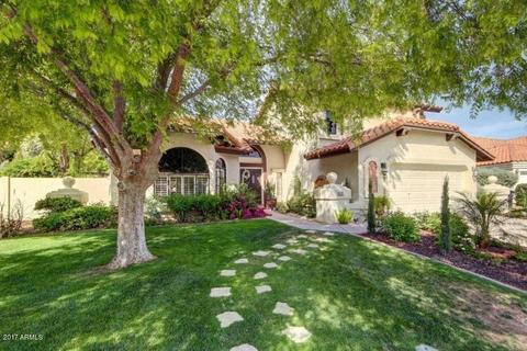 1242 E Gary Cir