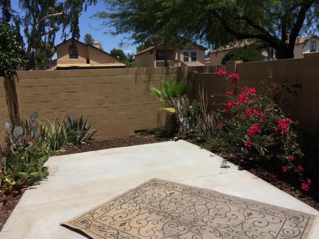 1015 S Val Vista Dr #98