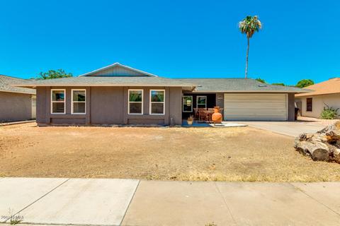 2745 E Holmes Ave