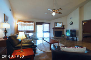 1316 N Rosemont -- Mesa, AZ 85205