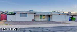 5647 E Des Moines St