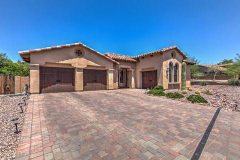 3658 N Paseo Del Sol --