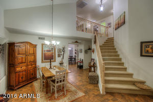 1638 N Avoca --