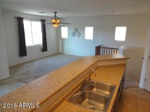1265 S Aaron St #302 Mesa, AZ 85209