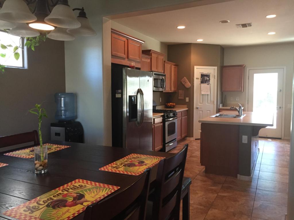 5154 S Whitman --