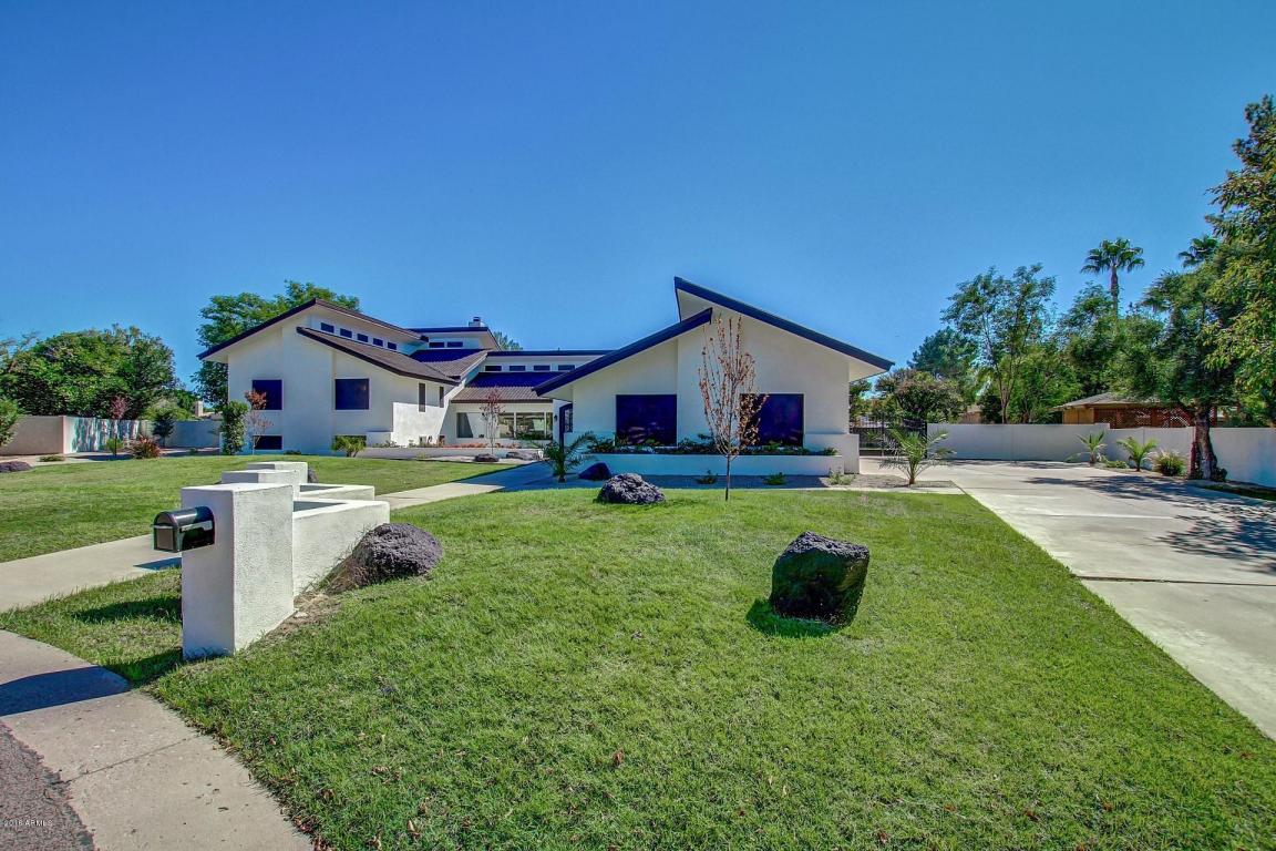 3843 E Mallory St