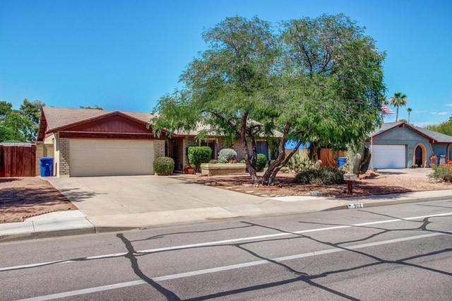 1525 W Loughlin Dr