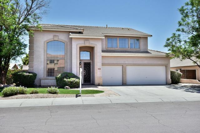 150 N Lakeview Blvd #3