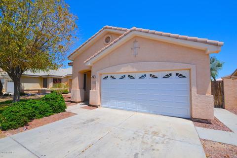 1450 E Megan St