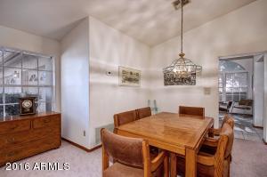 For Sale: 3092 W Ironwood Cir Chandler, AZ 85226