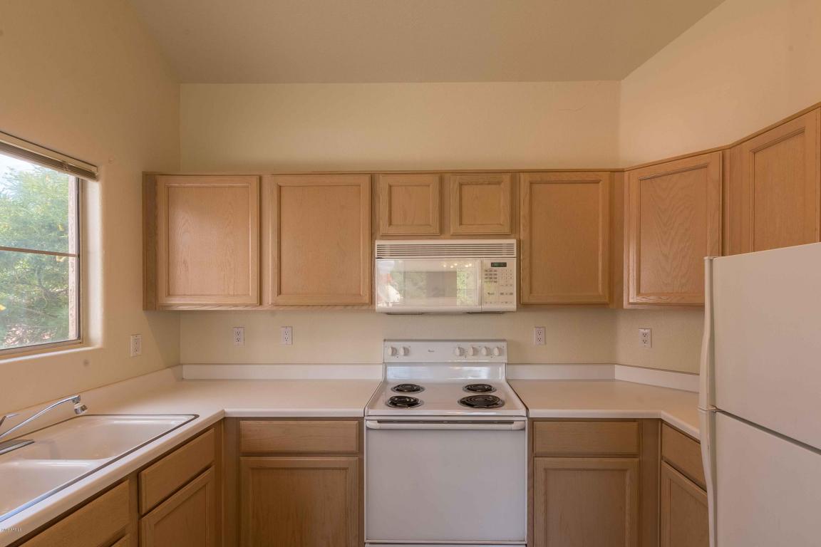 1633 E Lakeside Dr #134