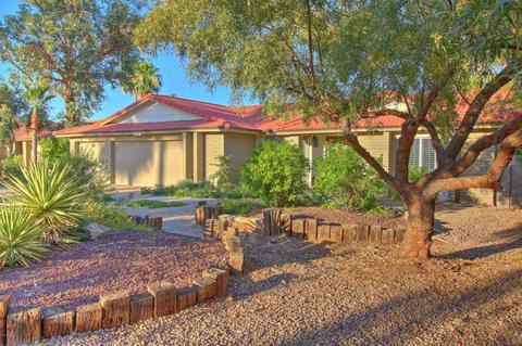 7616 E Sierra Vista Dr