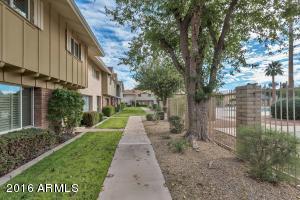 5853 N Granite Reef Rd