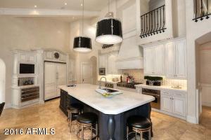 6800 E Caballo Dr