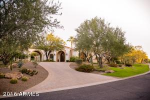 6716 E Malcomb Dr