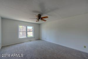 For Sale: 5330 E Claire Dr Scottsdale, AZ 85254