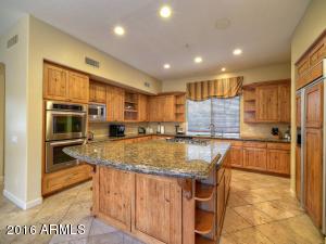 9572 E Mountain Spring Rd