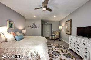 8380 E San Salvador Dr