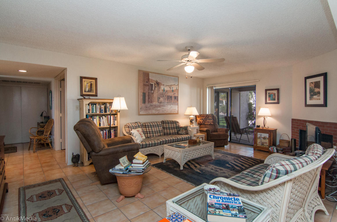 8787 E Mountain View Rd #2127