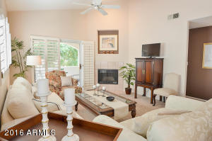 8653 E Royal Palm Rd #2011