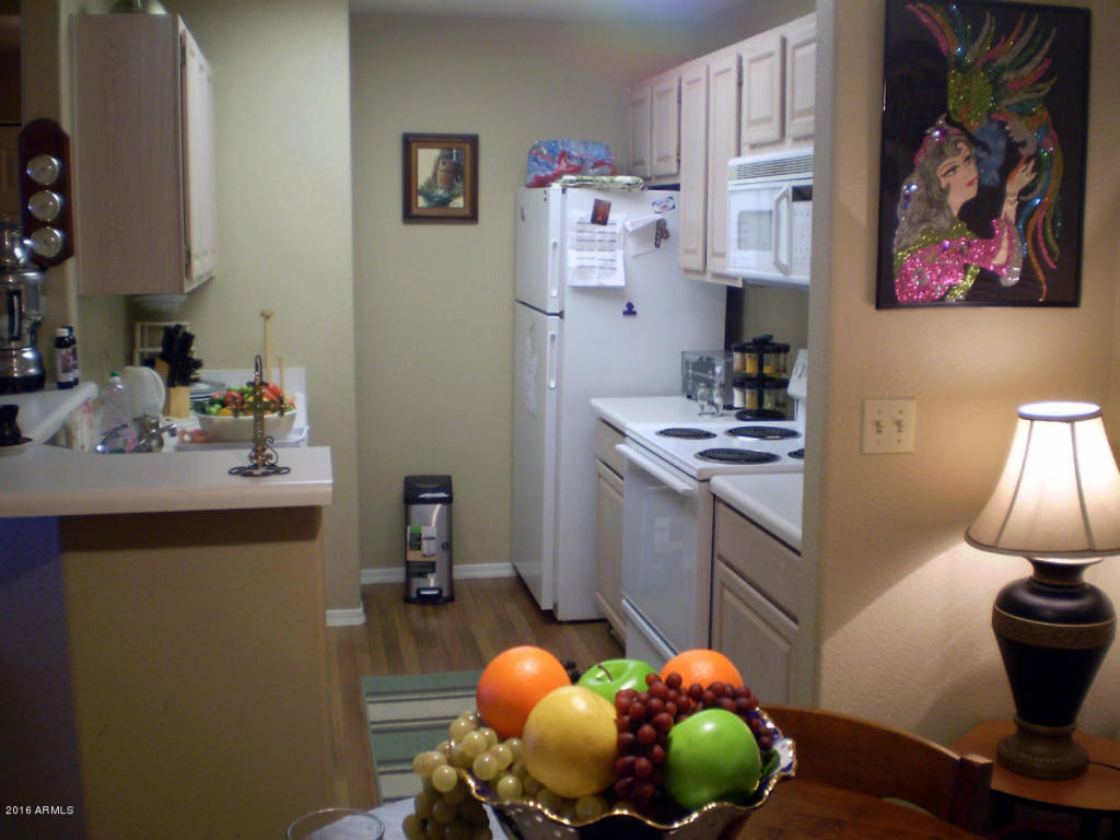 11375 E Sahuaro Dr #1019