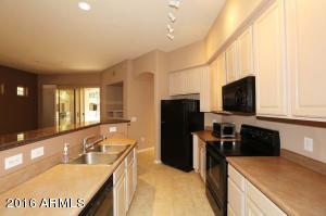 11000 N 77th Pl #1076