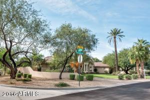 8691 E Davenport Dr
