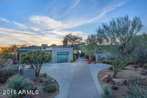 11452 E Salero Dr
