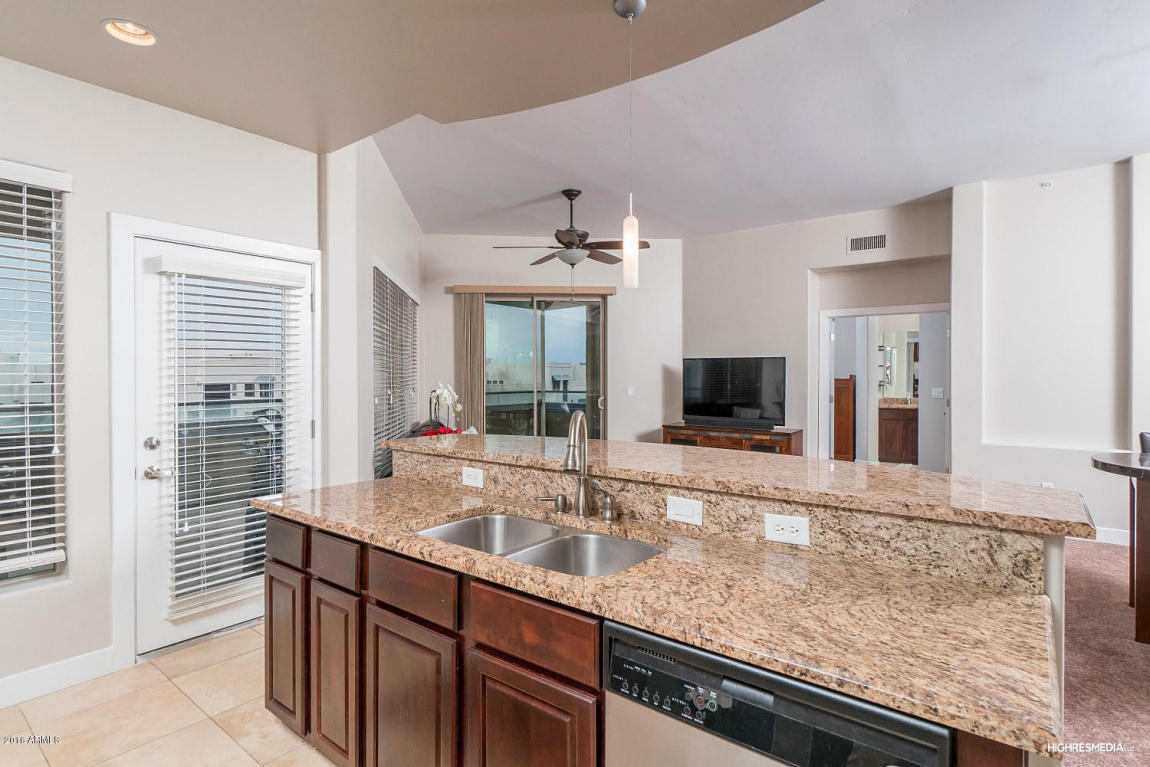945 E Playa Del Norte Dr #4006