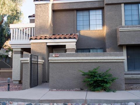 700 W University Dr #221